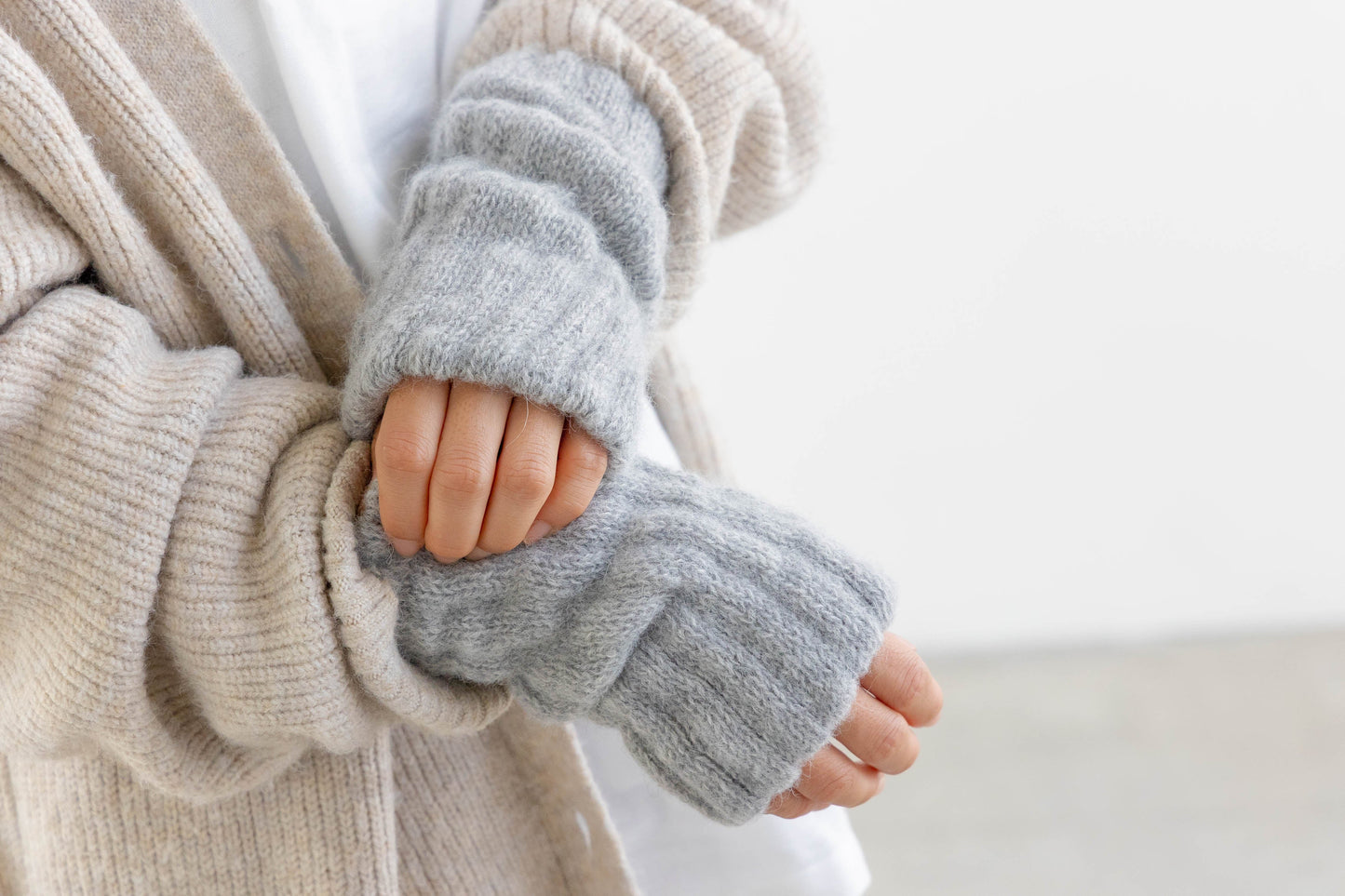 Z1146 2-Way Warmer (Double Knit) Gray BARA-500