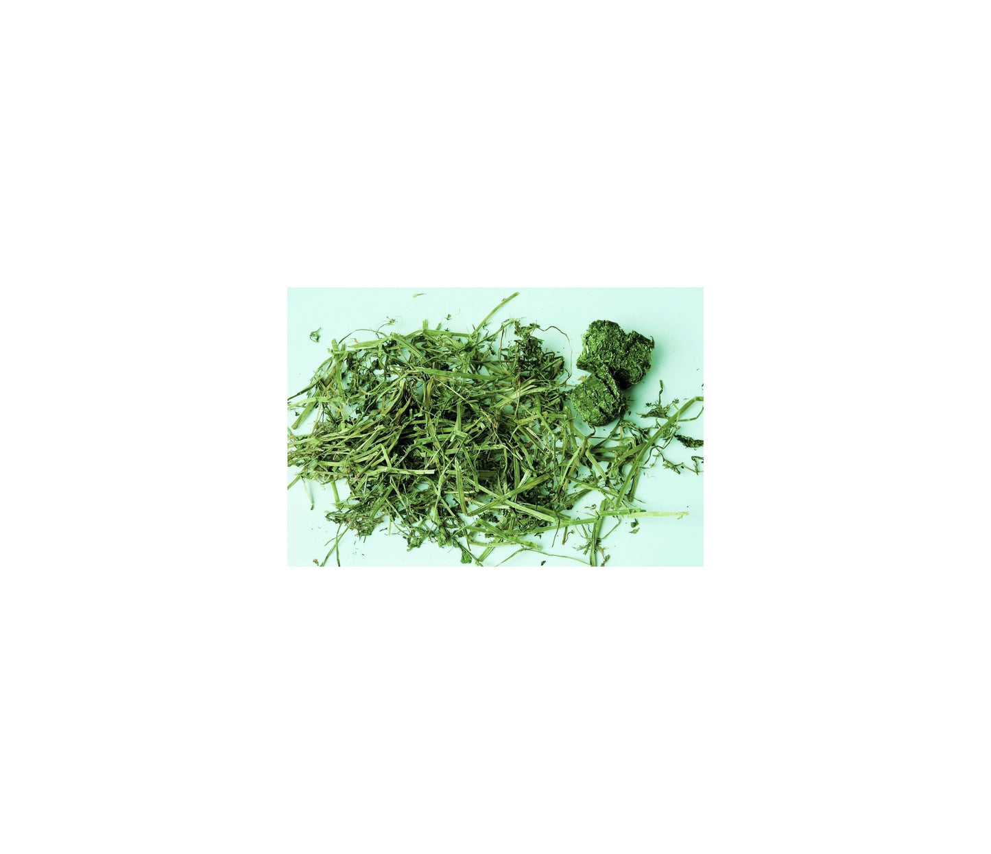 Arata Rabbit Edible Alfalfa Hay 520g