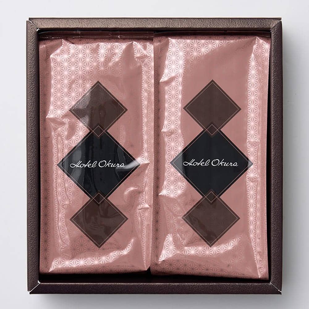 Hotel Okura Couverture Chocolate Cake - 1 Box