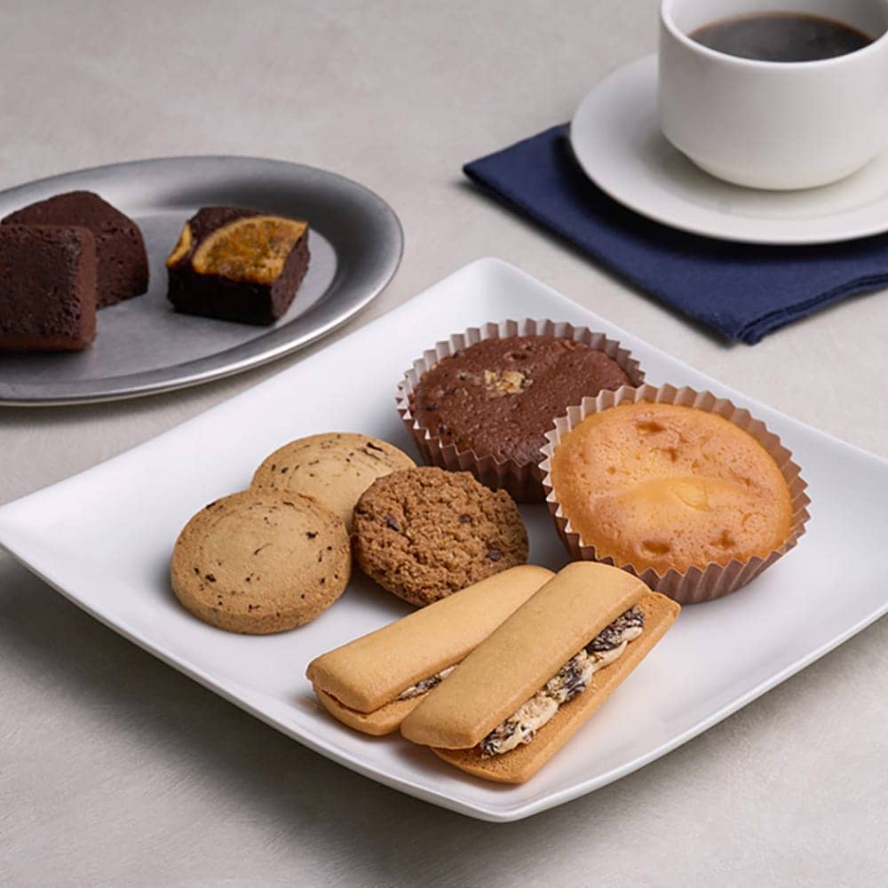 Hotel Okura Sweets Gift Set