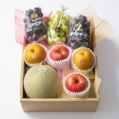 Hoshi Fruits Seasonal Fruit Box EN
