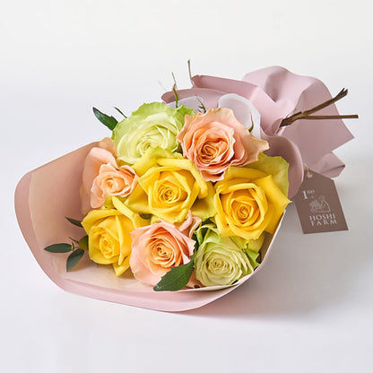 Frill Passion 8 Stems & 7 Fruit Pound Cake
