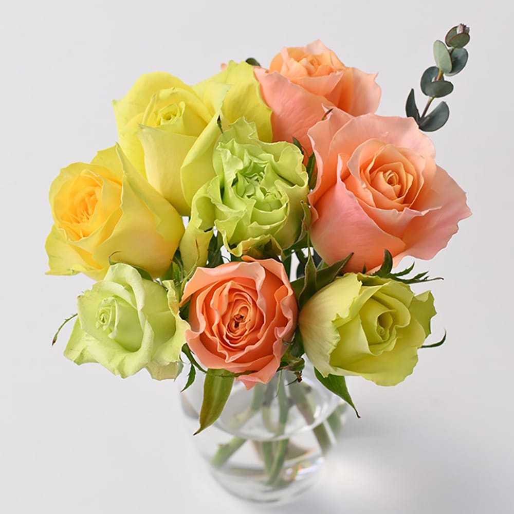 Frill Passion 8 Stems & 7 Fruit Pound Cake