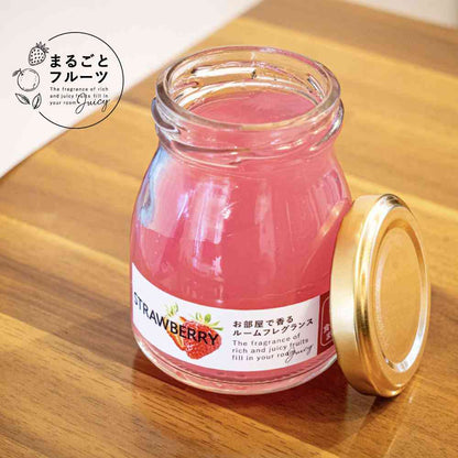 Toue Whole Fruit Fragrance Gel Strawberry MF-005 90g