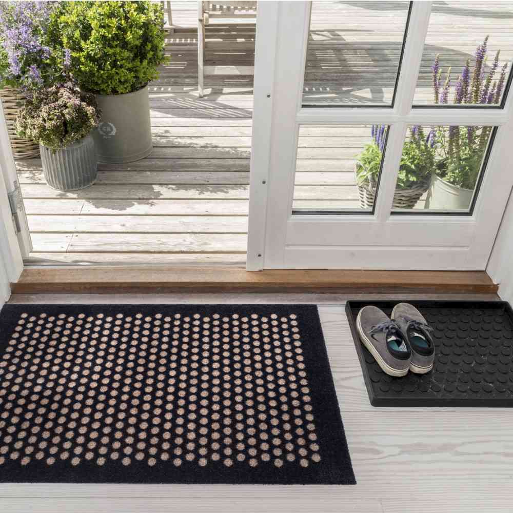 Toyo tica copenhagen Floor Mat 60×90 DOT Black/Sand