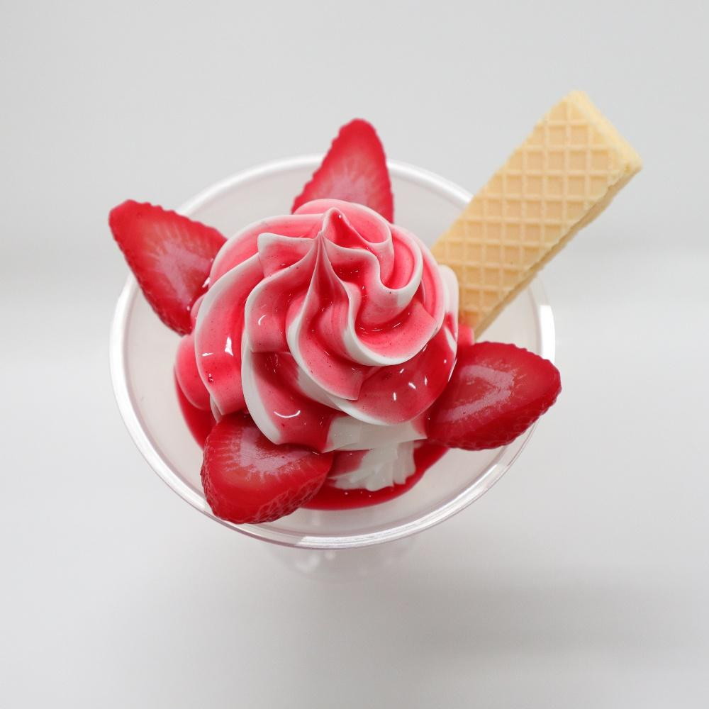Food Sample Strawberry Parfait IP-371