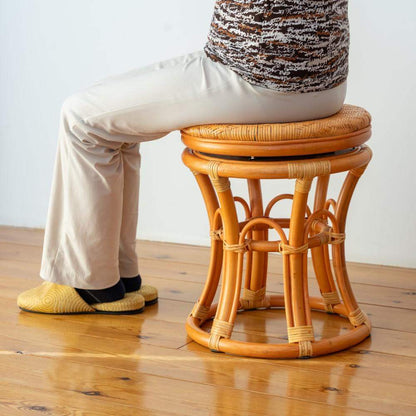 Rattan Rotating Stool ST06