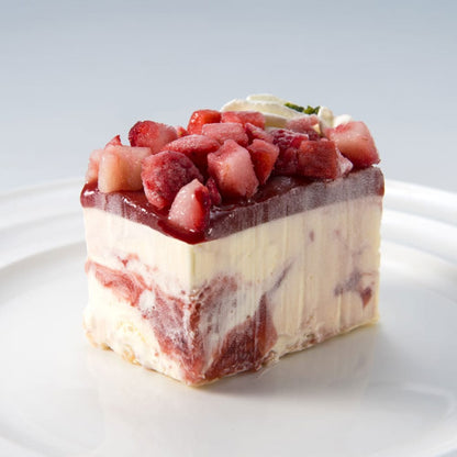 Ginza Senbikiya Strawberry Ice Cake x1 Box