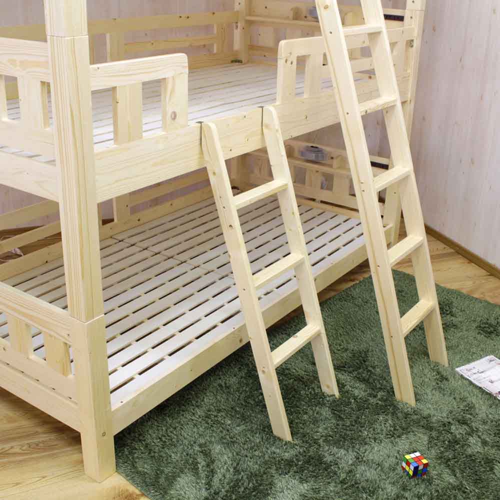 BB-07-3-NA Triple Bunk Bed with Vertical Columns