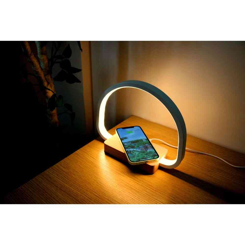 Trade One Wireless Charger & Room Light