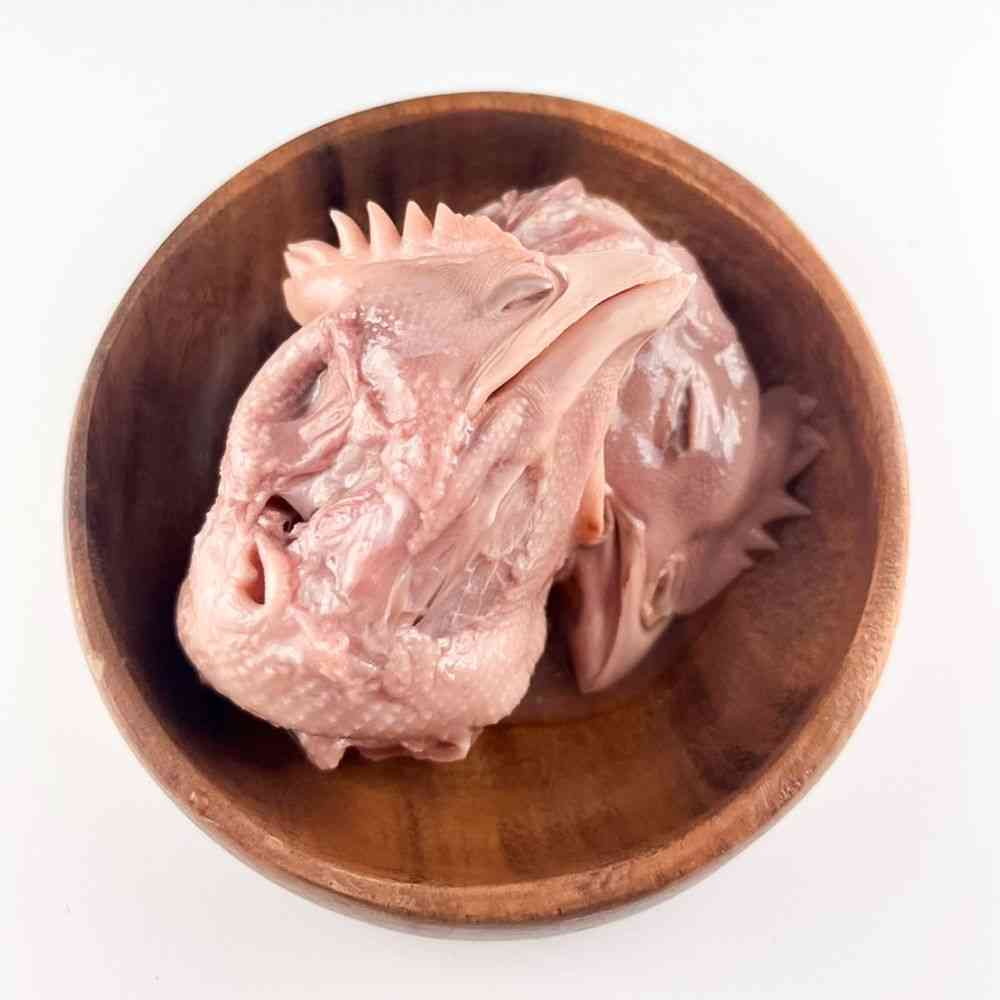 Pet Library Satisfying Ingredients Boiled Chicken Heads in Water 375g