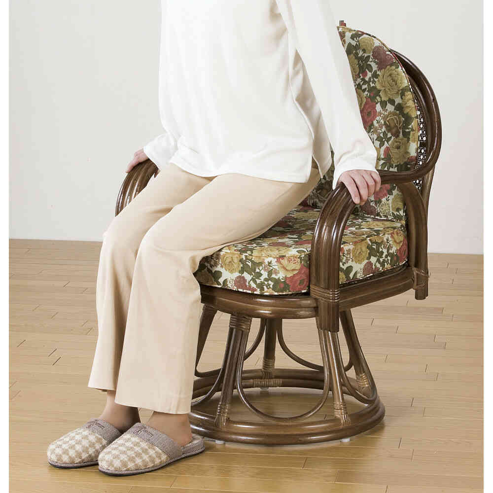 Natural Rattan High Type Rotating Chair - Comfortable