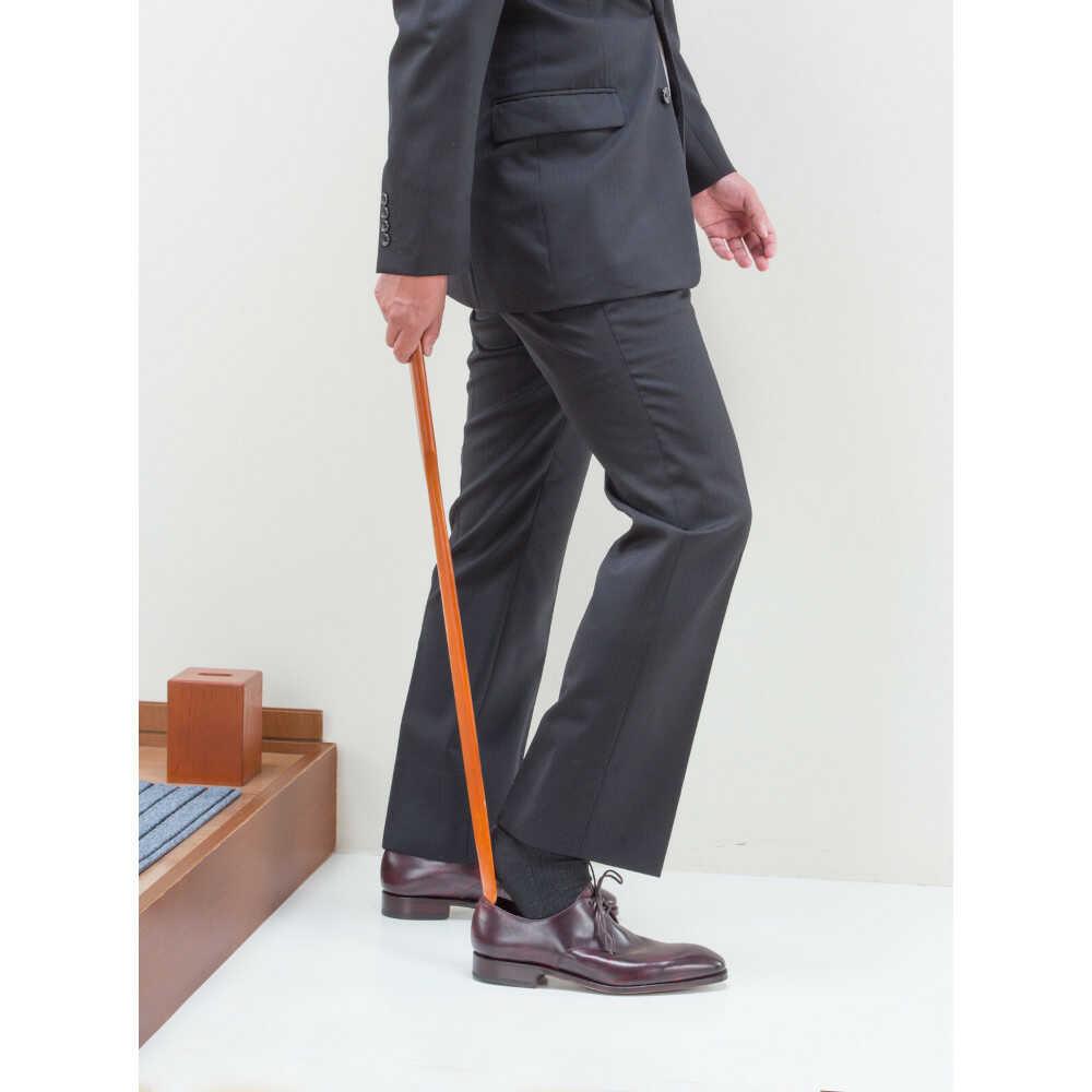 Natural Wood Shoe Horn with Stand - Brown