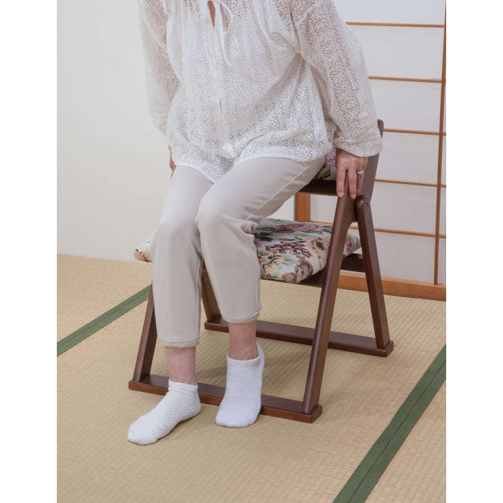 Natural Wood Japanese Style Folding Chair [04490]