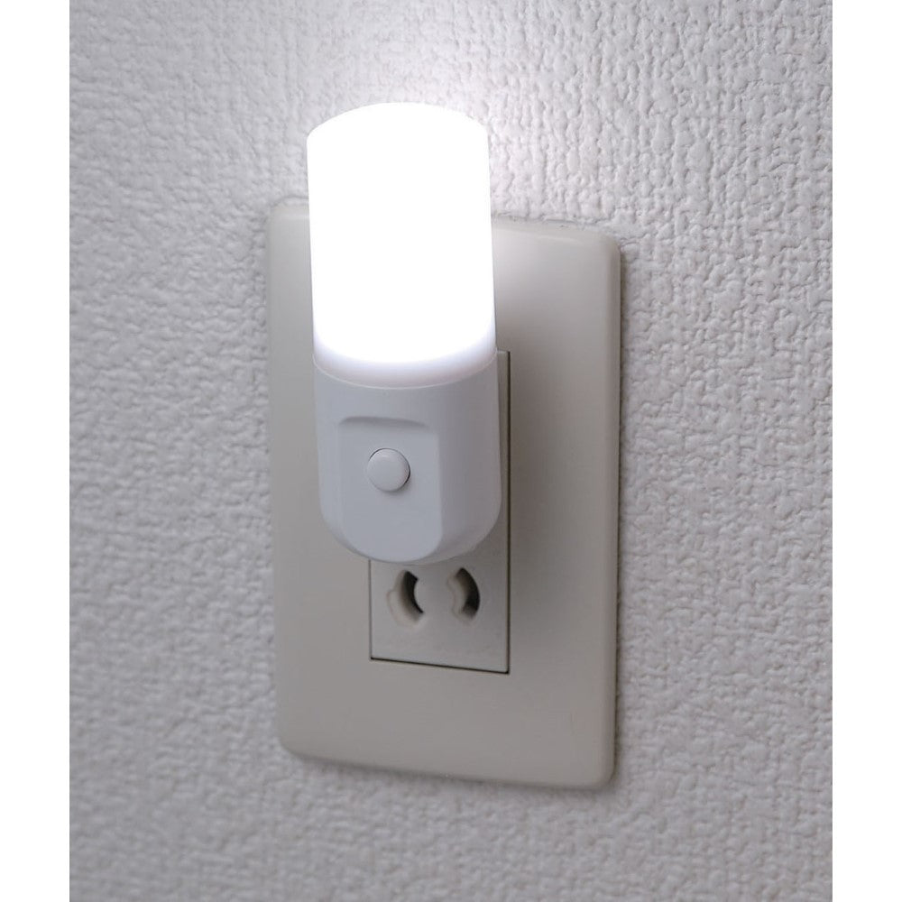 ELPA LED Night Light Plug-in Switch Type PM-LSW1 (W)