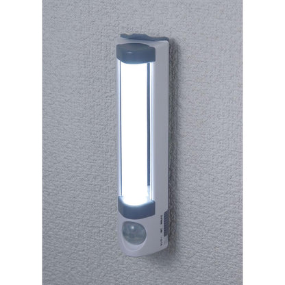 ELPA LED Sensor Light Night Light Motion Sensor Battery Operated White LED Brightness 9lm PM-L255