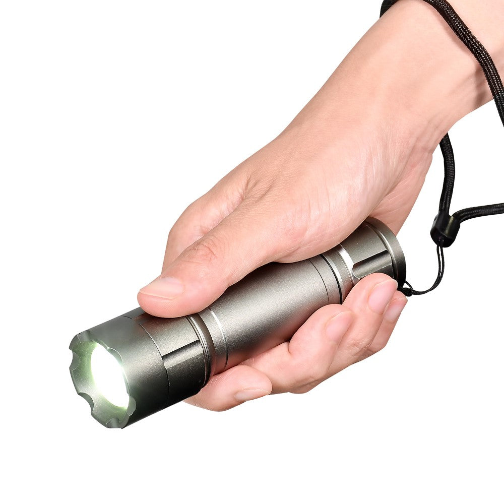ELPA LED Hand Light 450 Lumens DOP-EP440