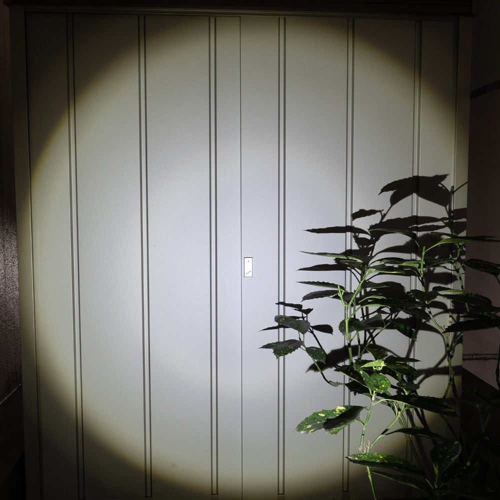 ELPA LED Aluminum Hand Light 450 Lumens DOP-EP540