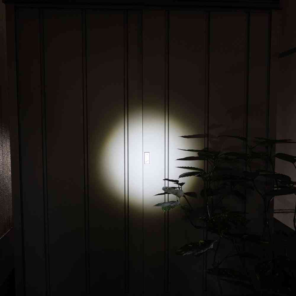 ELPA LED Aluminum Hand Light 450 Lumens DOP-EP540