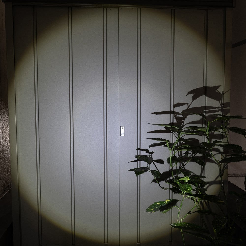 ELPA LED Aluminum Hand Light 650 Lumens DOP-EP560