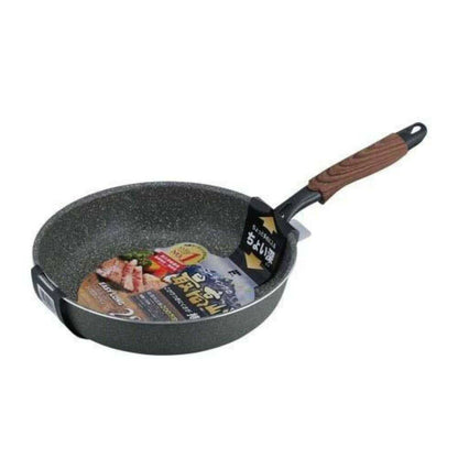 Wahei Freiz Easy Long IH Frying Pan 28cm Black