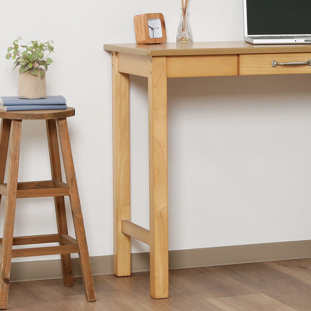 Desk Manchester NA 10884