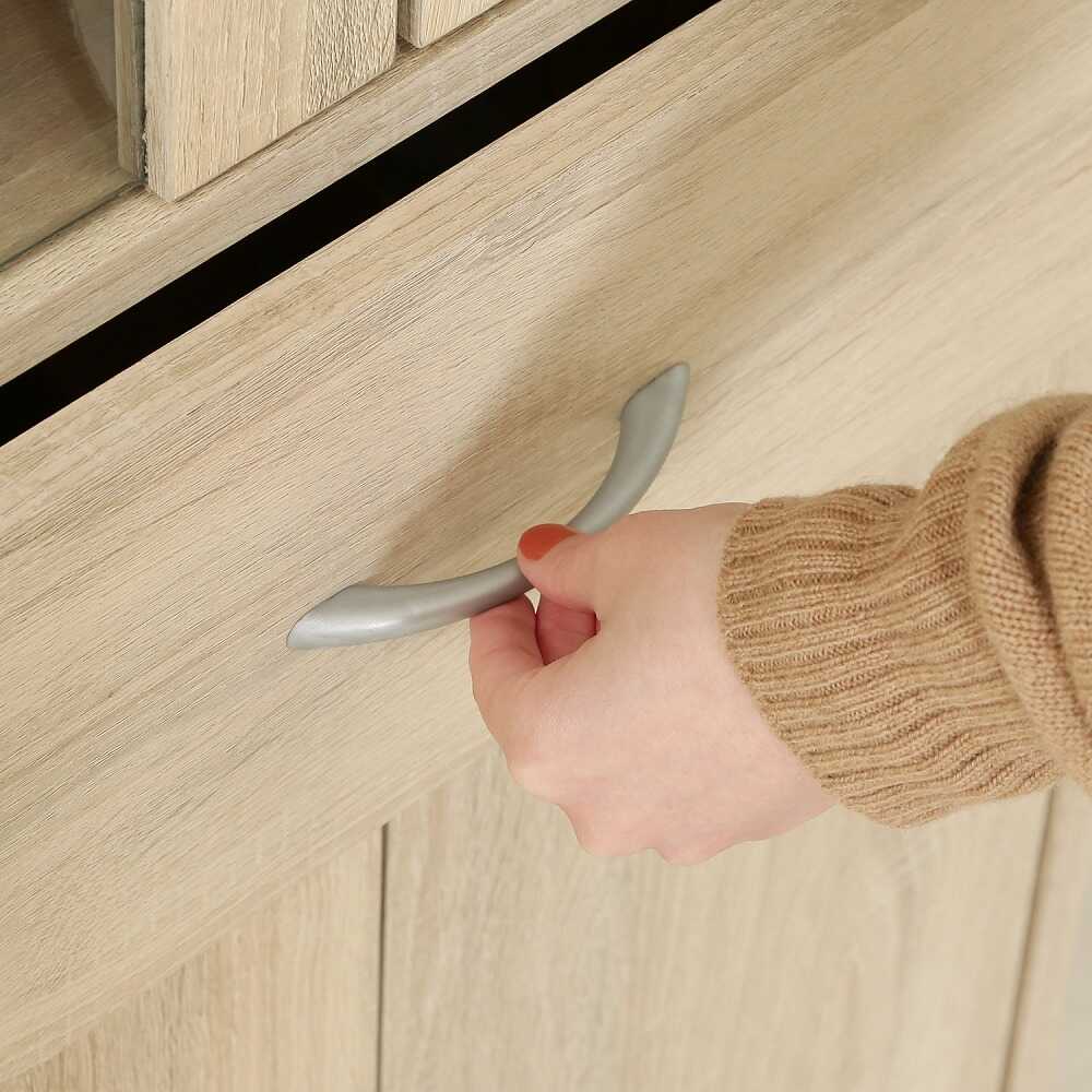 Middle Kitchen Cabinet White Oak 70691
