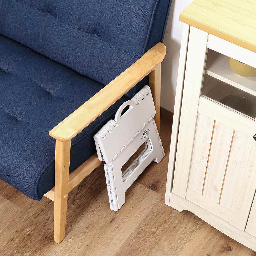 Folding Step Stool H22cm WH 86872