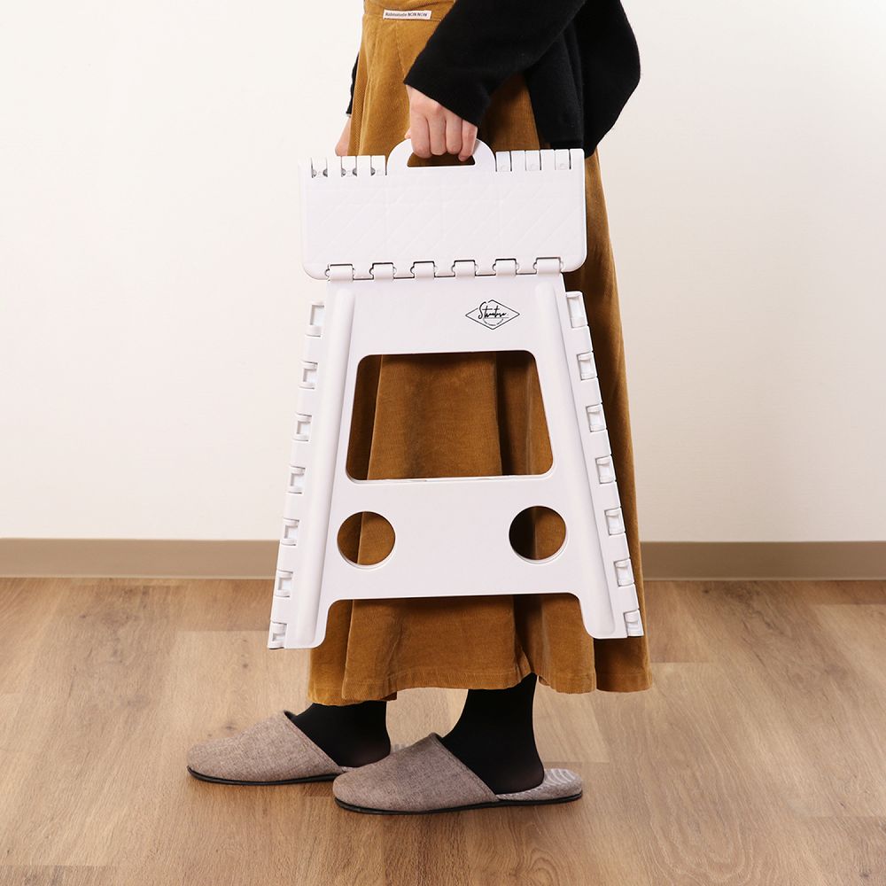 Folding Step Stool H39cm WH 86876