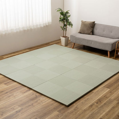 Water-Washable Tatami Style Mat in Checkered Pattern Light Green 9-Piece Set