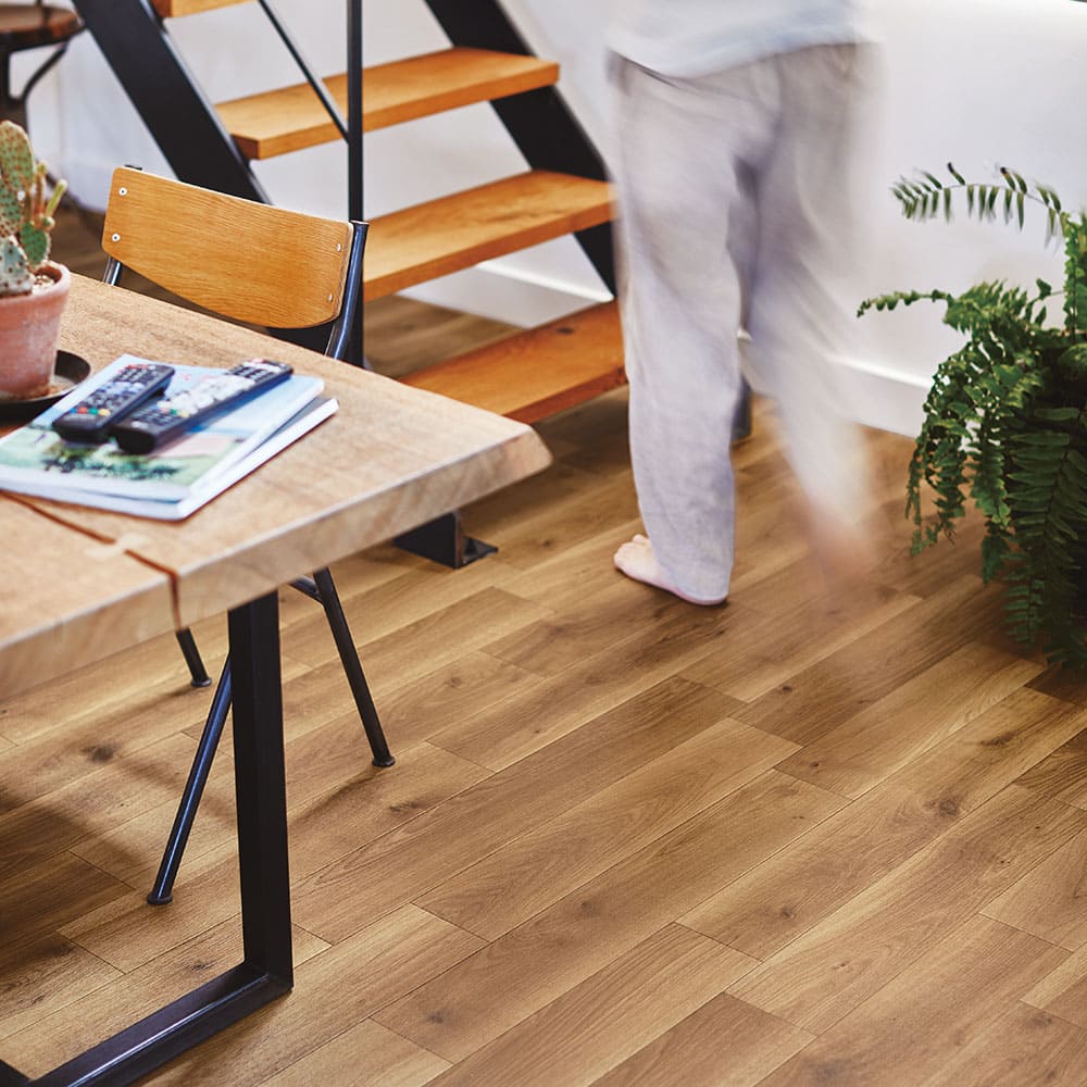 Pet-Friendly Cushion Floor Oak 90×100