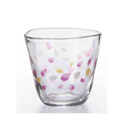 Adelia TEBINERI HARUIRO Free Cup 1 Piece