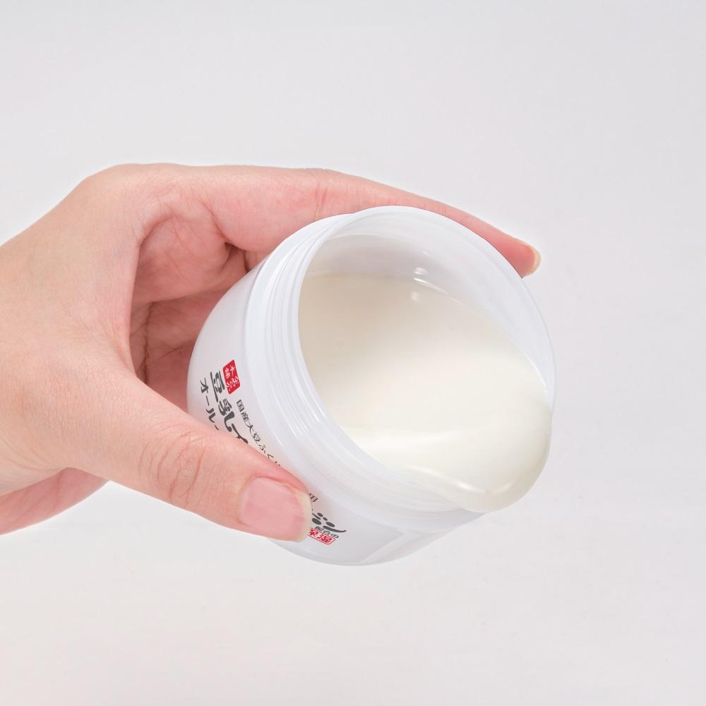 Sana Nameraka Honpo Soy Milk Isoflavone Rich Gel 100g