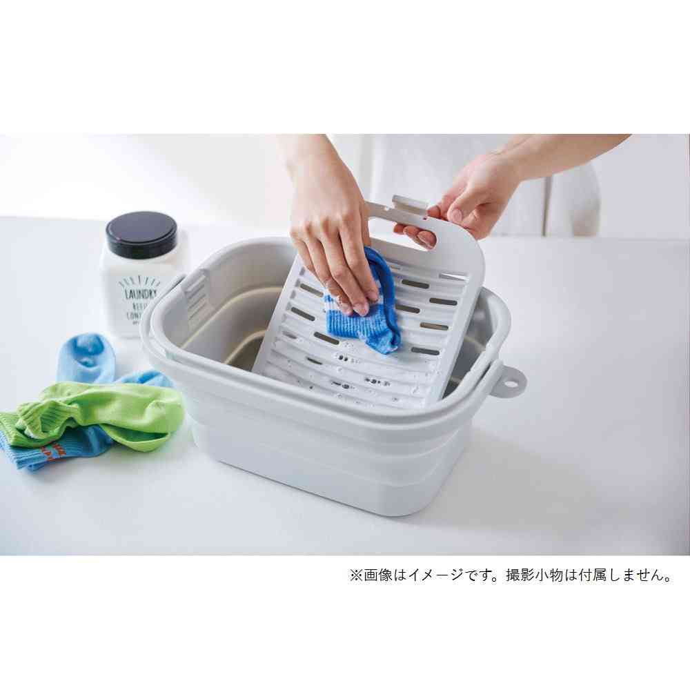 Isetan Foldable Soaking Wash Bucket I-617