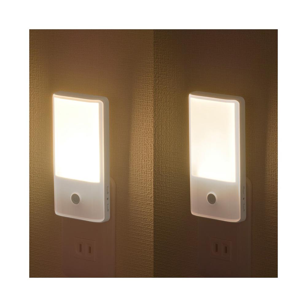 Ohm Electric LED Night Light with Light Sensor