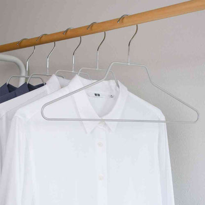 Shinko Hanger Mono Closet Neck Shirt Hanger Non-Slip Gray (5 pieces)