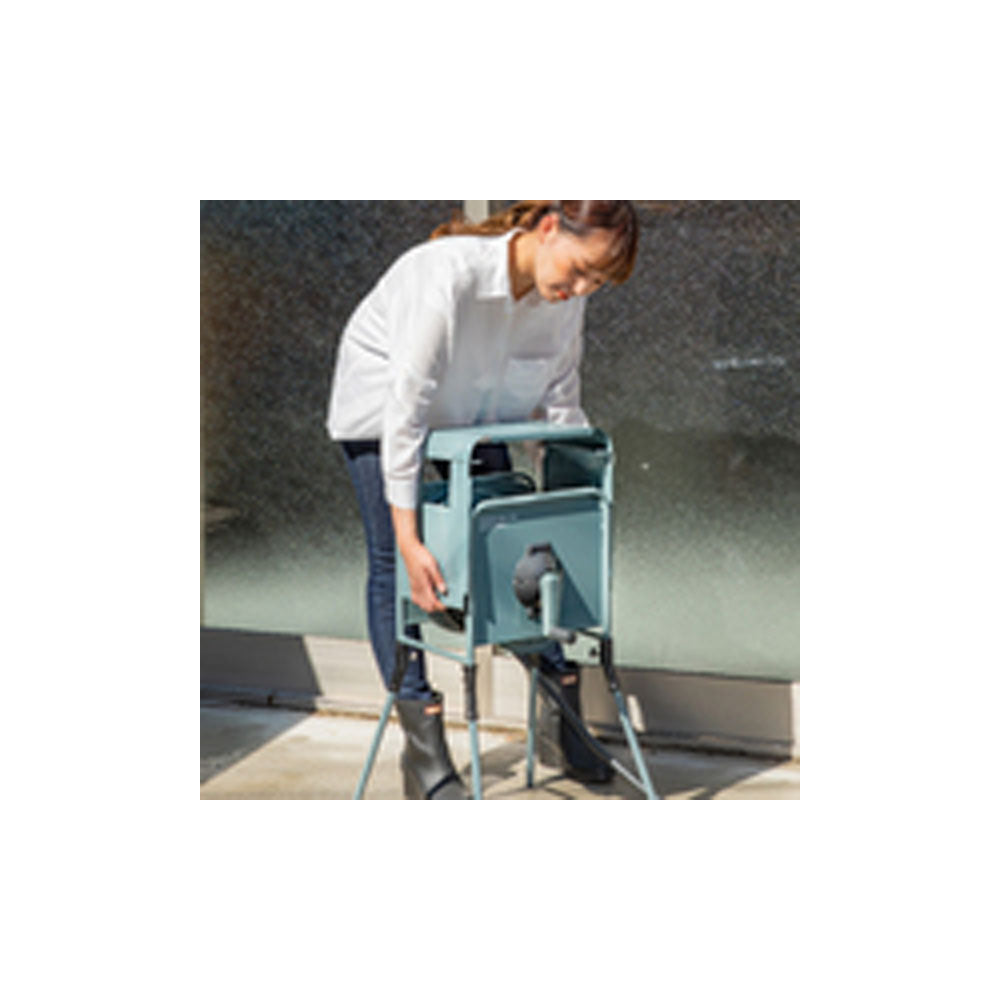 Takagi Metal Hose Reel Lift Metal with Cover 20m