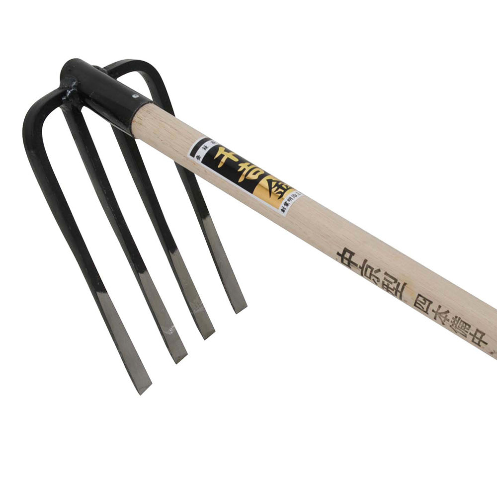 Chukyo Type Four-Pronged Trowel 3.5 Shaku