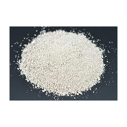 Hanagokoro Quick-Dissolving Lawn Fertilizer 300g