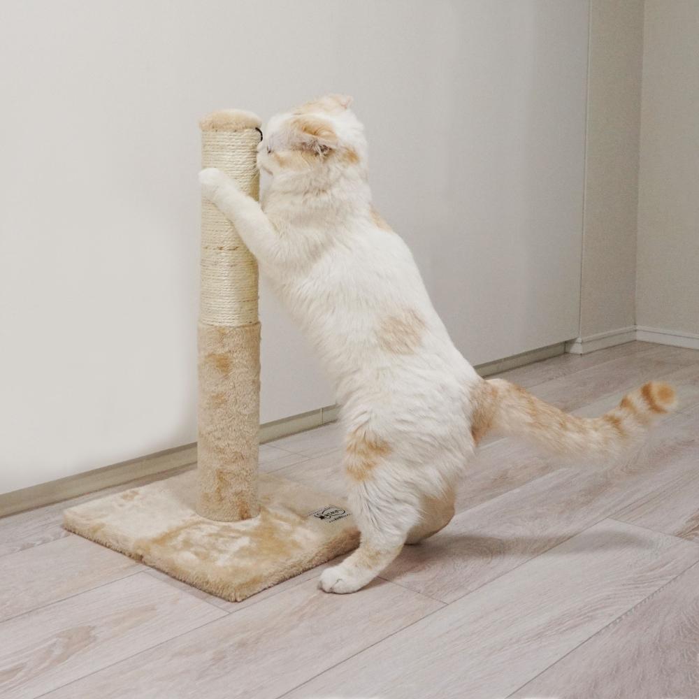 Neko ga Kure Cat Scratching Post Tower
