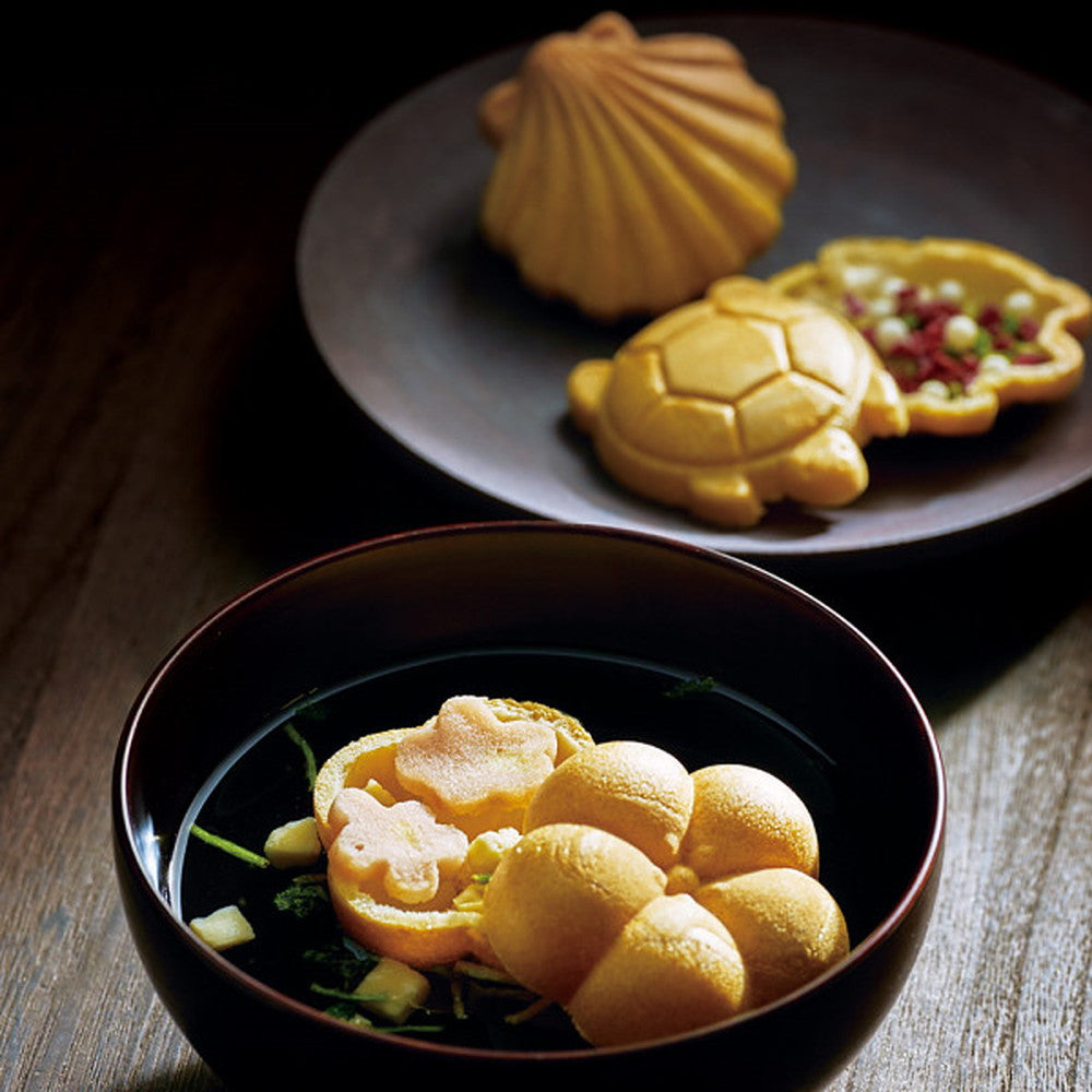 Kyoku Wazen Kaga's Fortune Basket Soup & Tea Rice Monaka Set