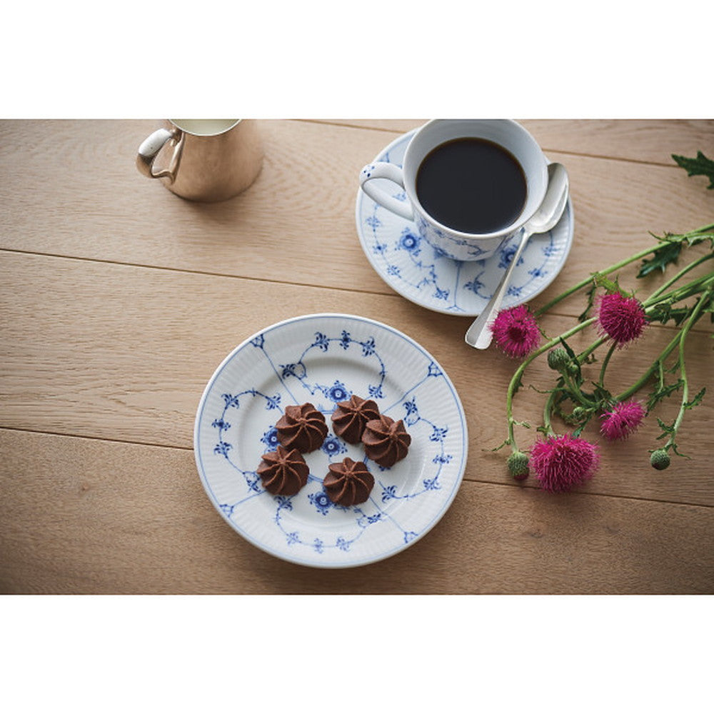 Drip Coffee, Tea Bag, and Cookie Set